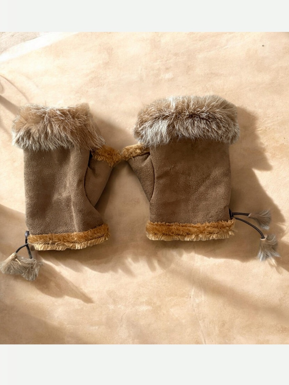 Suede Fingerless Gloves with Fur!